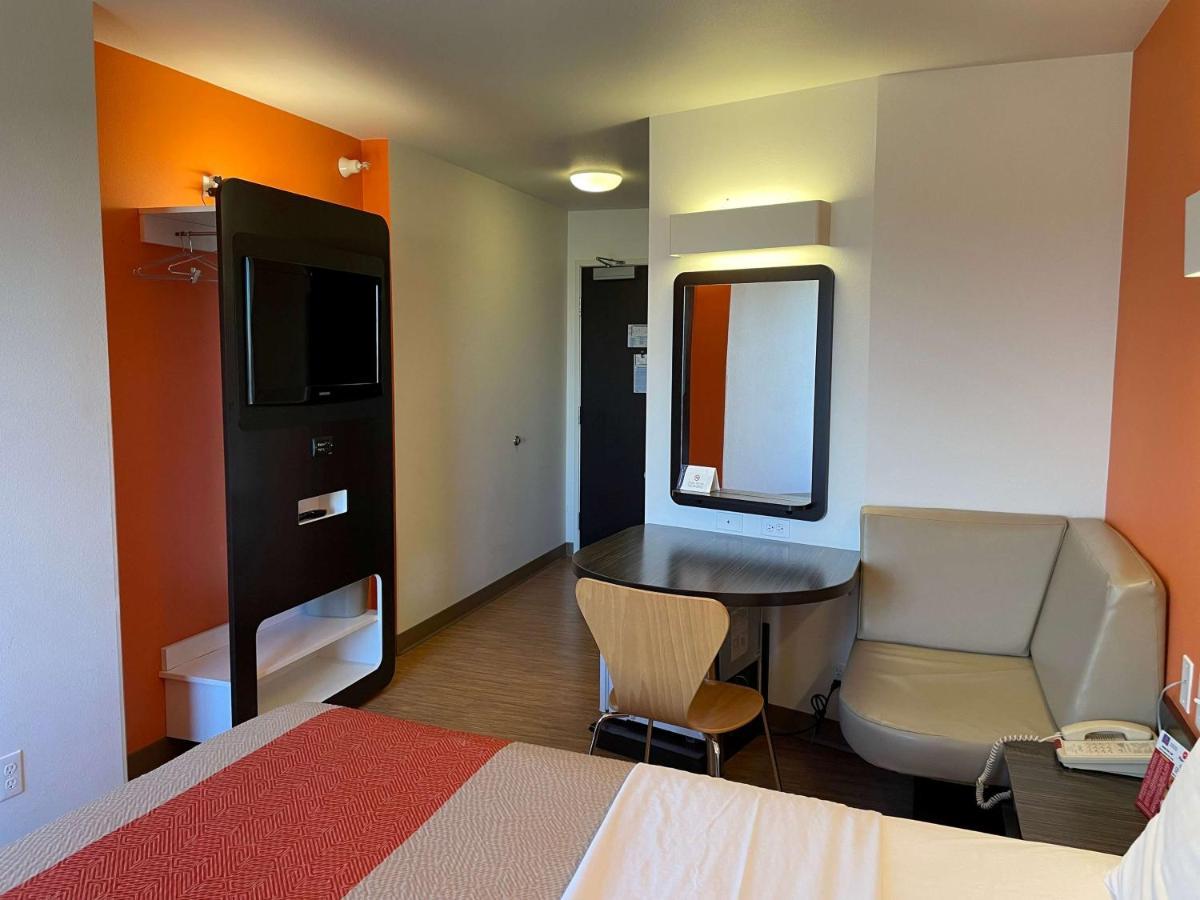 Baymont By Wyndham Williston Otel Dış mekan fotoğraf