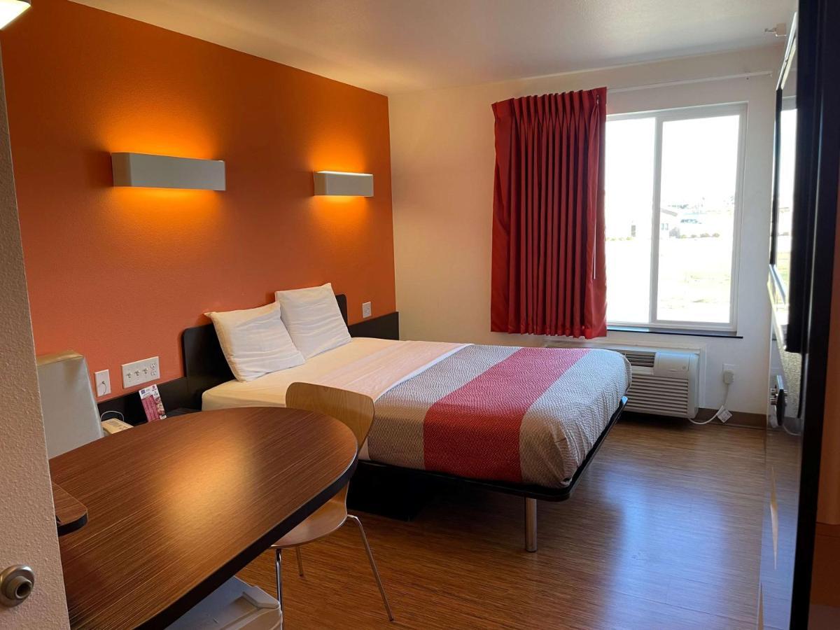 Baymont By Wyndham Williston Otel Dış mekan fotoğraf