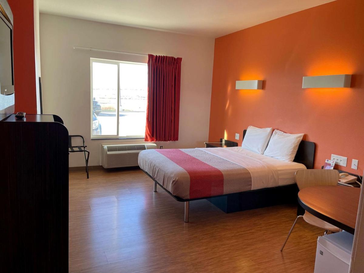 Baymont By Wyndham Williston Otel Dış mekan fotoğraf