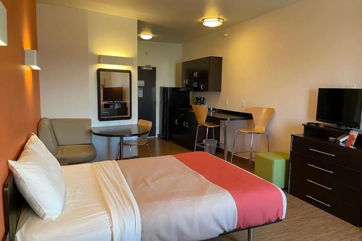 Baymont By Wyndham Williston Otel Dış mekan fotoğraf