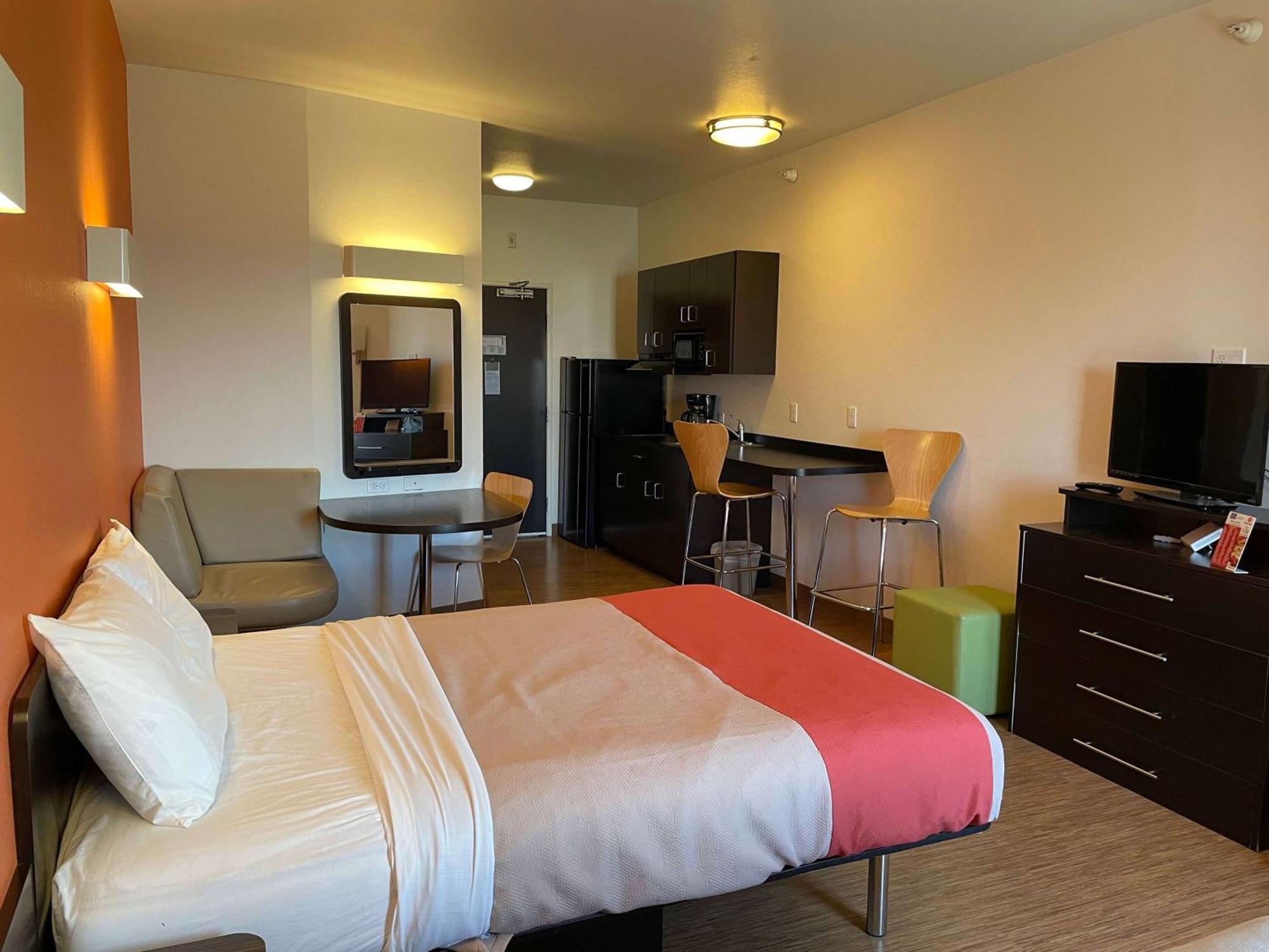 Baymont By Wyndham Williston Otel Dış mekan fotoğraf
