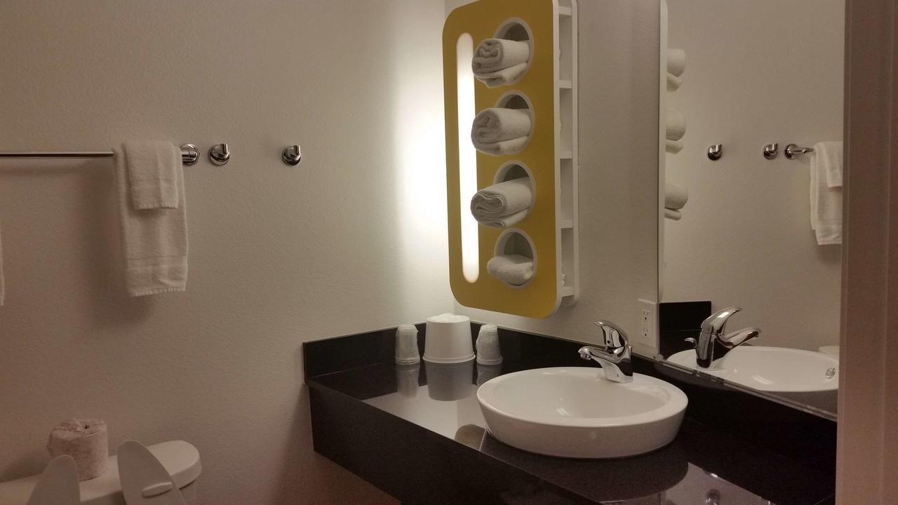 Baymont By Wyndham Williston Otel Dış mekan fotoğraf