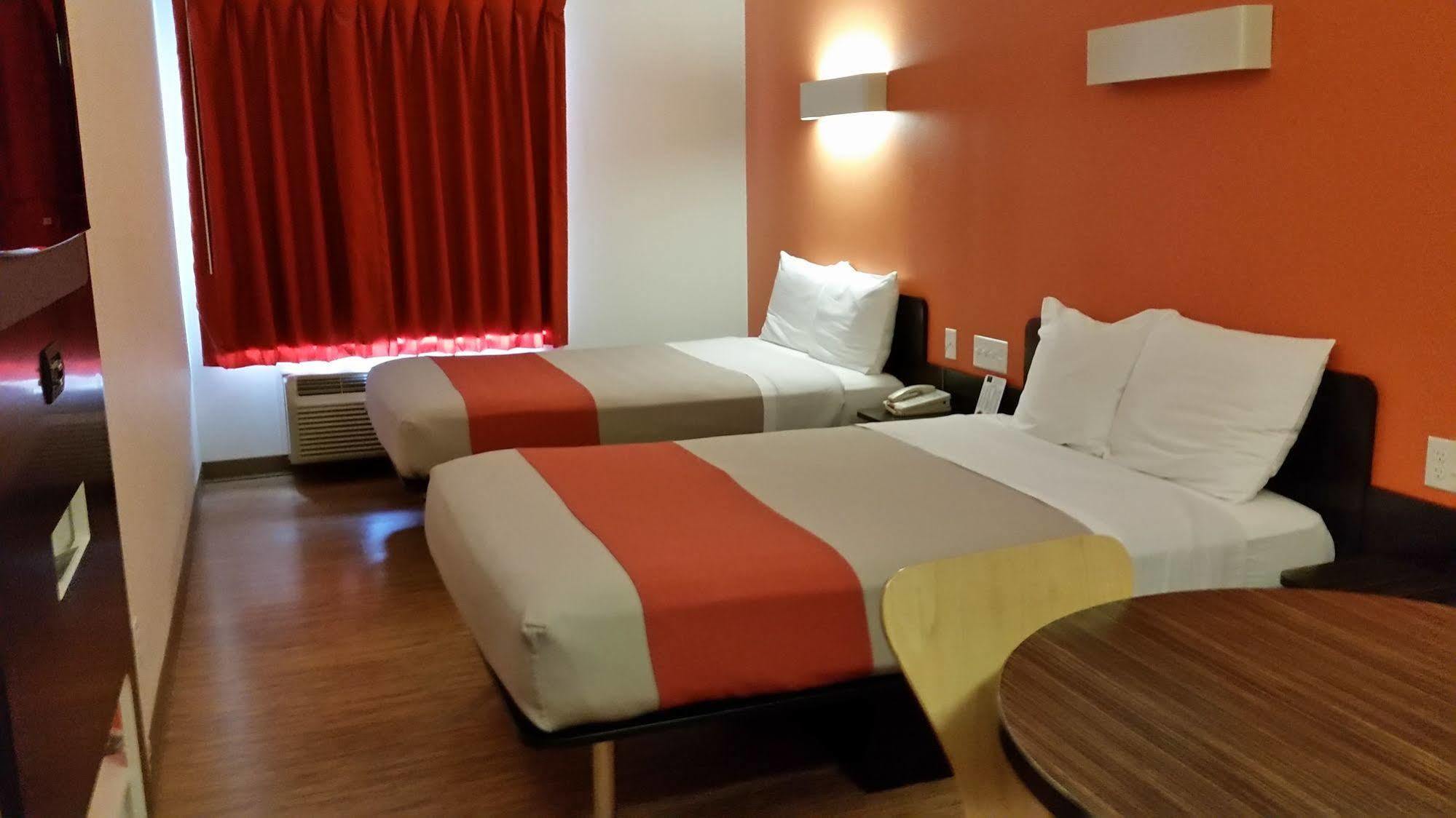 Baymont By Wyndham Williston Otel Dış mekan fotoğraf